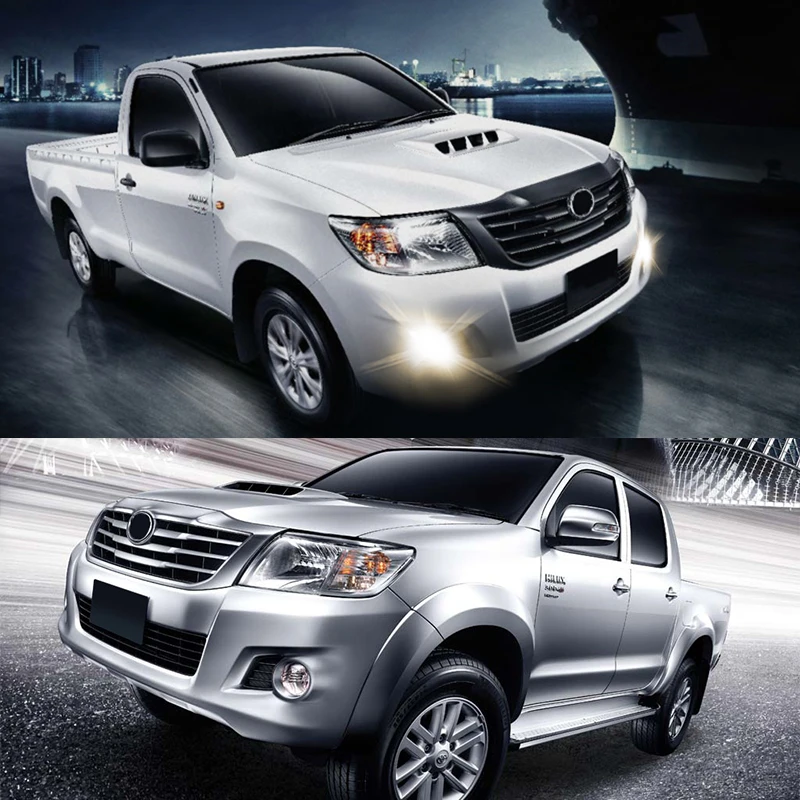 Image of the LED Fog Lights applied on the Hilux and running, to show their looks and brightness.
