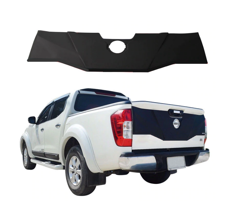 Nissan Navara NP300 2015-21 Tailgate Cover Applied