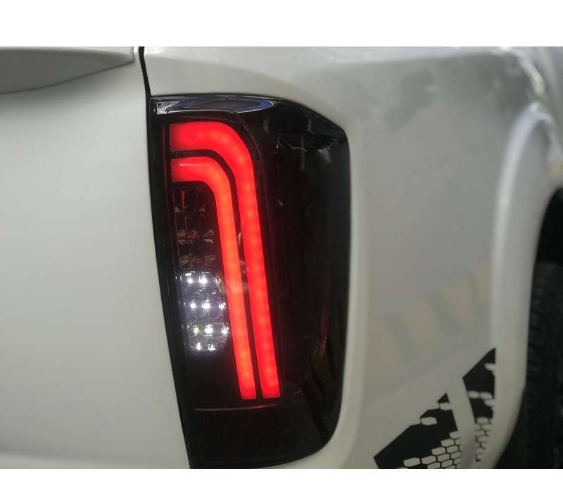 LED Taillights For Nissan Navara Reverse Function Showcase