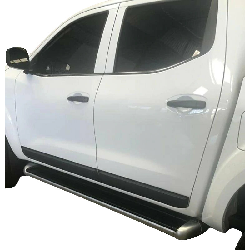 Nissan Navara NP300 2015-21 Side Body Cladding - Type 1 Side View