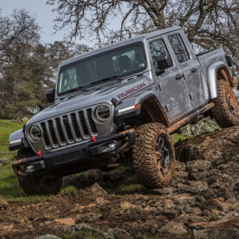 Jeep Gladiator JT 2019+ Front Bumper - 10th Anniversary [Long] Applied 1