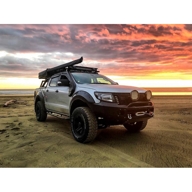 Ford Ranger T6 on Sunset with Snorkel