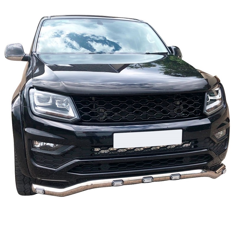Close-up image of the Volkswagen Amarok with the Volkswagen Amarok 2010+ Front Grille installed.