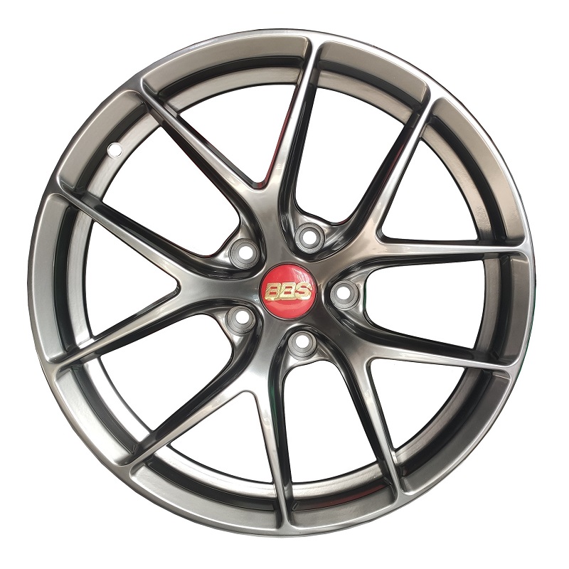 Product display photo of the Aluminum Wheels 18″ 5×120 - T017