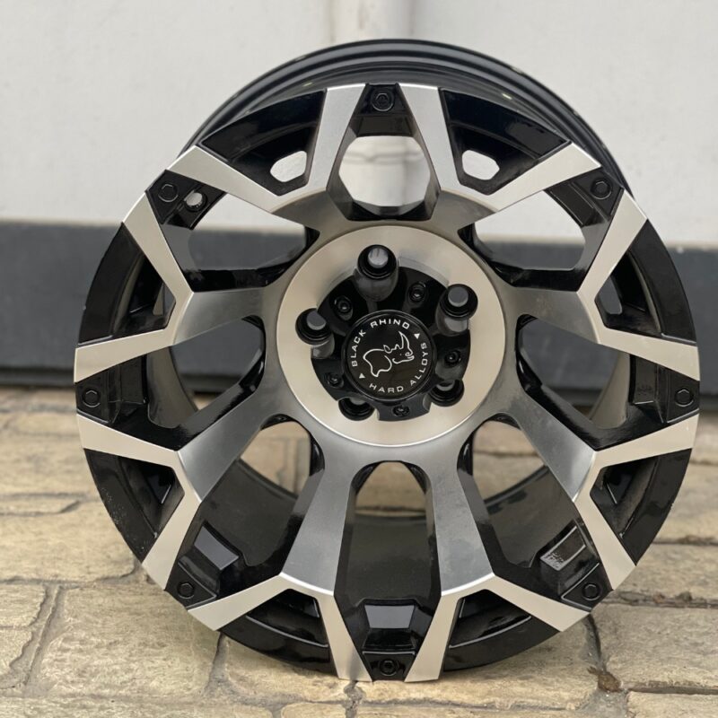 Aluminum Wheels 15″ 5×114.3 - Black Rhino Z33521 Front View