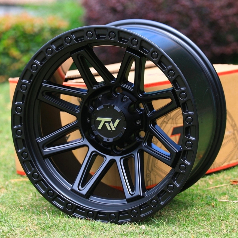 A front view of the Aluminum Wheels 17″ 6×139.7 - TW Wheels T23 Vector Full Black