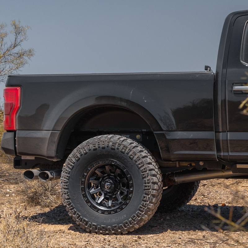 Image showing the Aluminum Wheels 18″ 5×120 - Fuel Off Road Covert installed on rear wheels